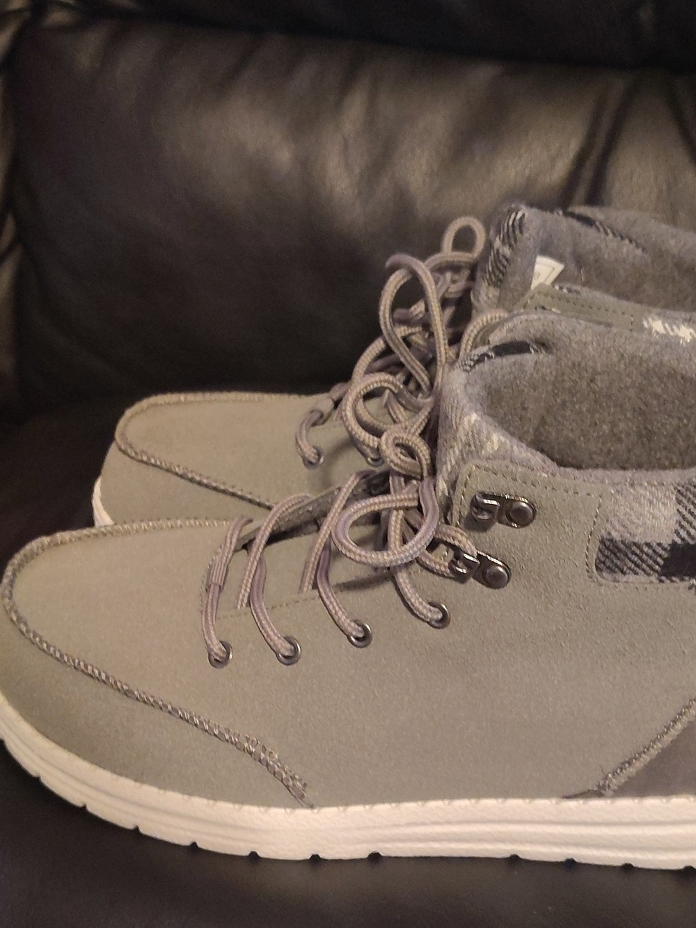 Frogg Togg Gray Suede Lace-Up Ankle Boot Sneakers